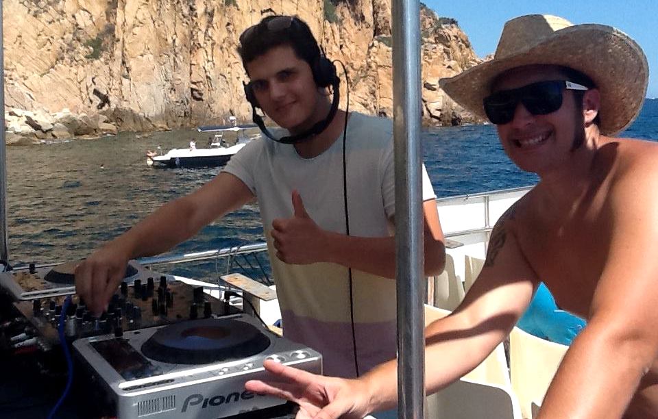 Pack bateau + DJ  à platja d’aro 